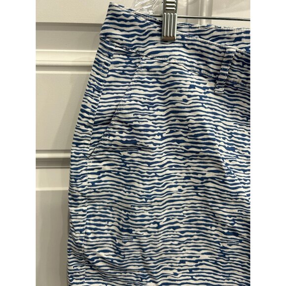 Essentials Womens Blue White Striped Cotton Blend Shorts Size 16W - Picture 4 of 10